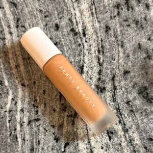 Fenty Beauty Foundation - Tan 385
